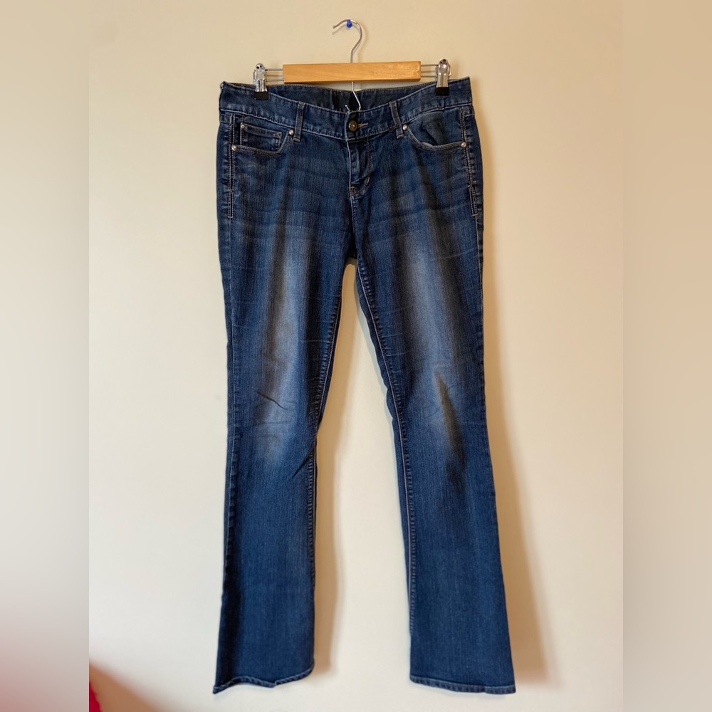 EXPRESS Jeans Barely Boot Stella Low Rise Jeans - size 8L